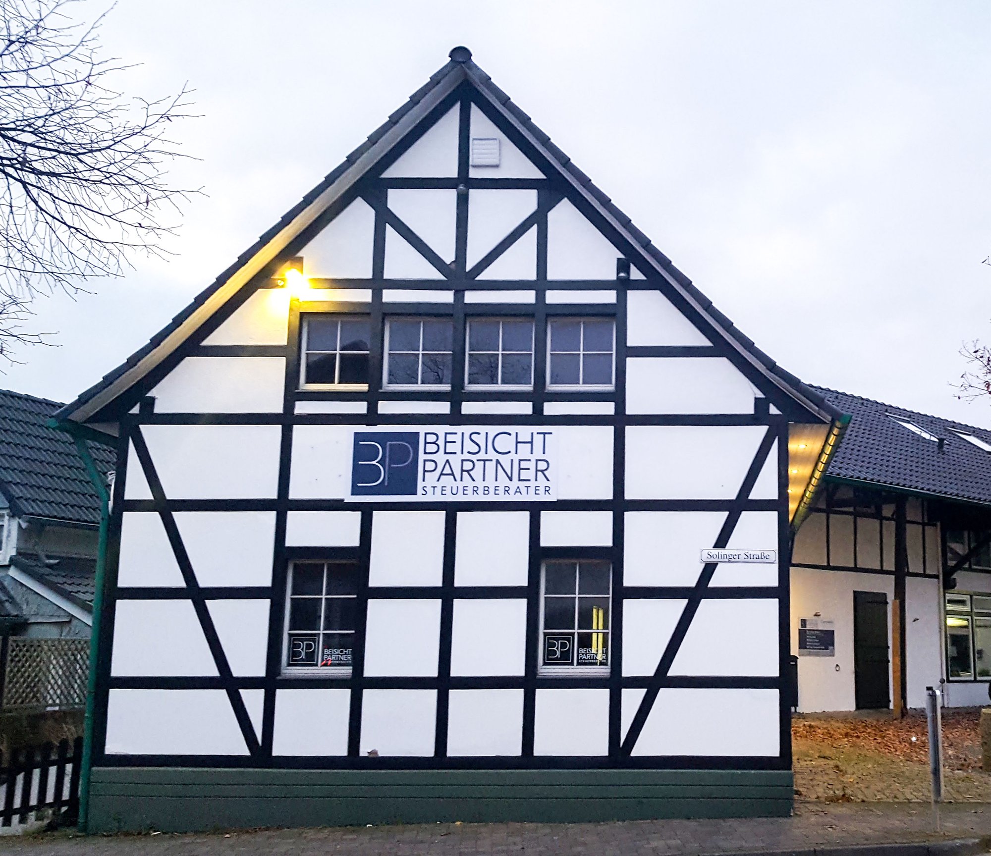 Gebäude_Beisicht und Partner