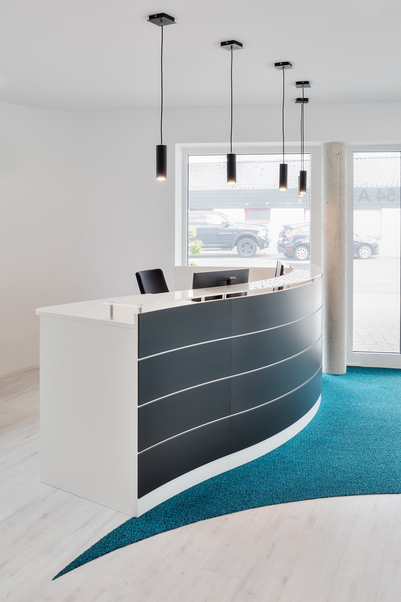 hees_interco_case (12)